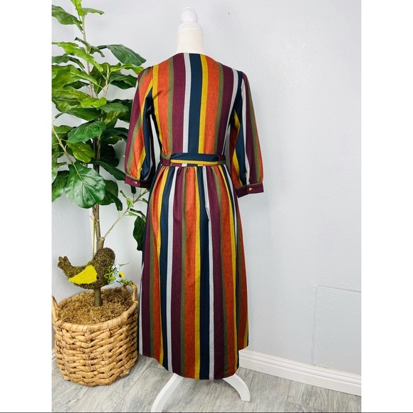 NWOT STRIPE MID SLEEVE BUTTON MUTLICOLOR DRESS - Picture 2 of 8